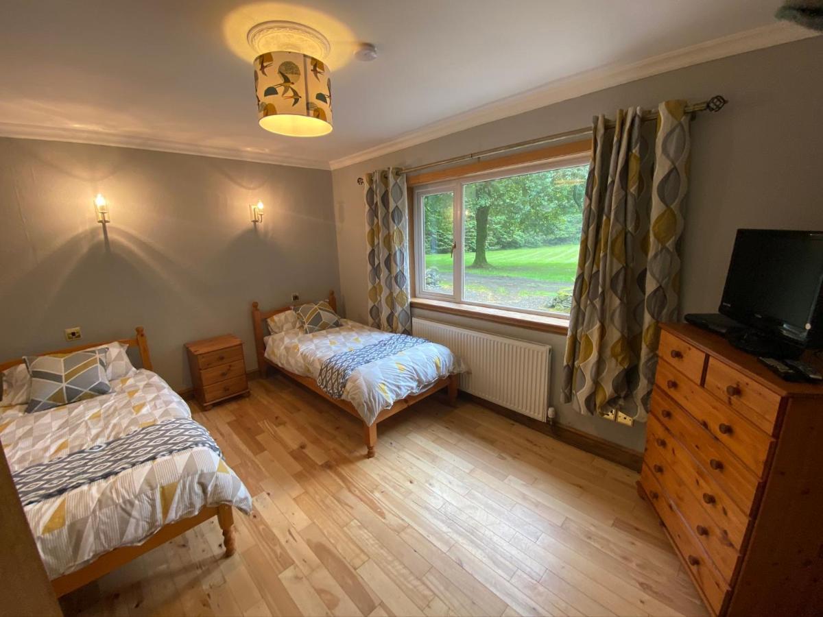 Holiday home Tranquil Thornhill Retreat With Hot Tub Moniaive
