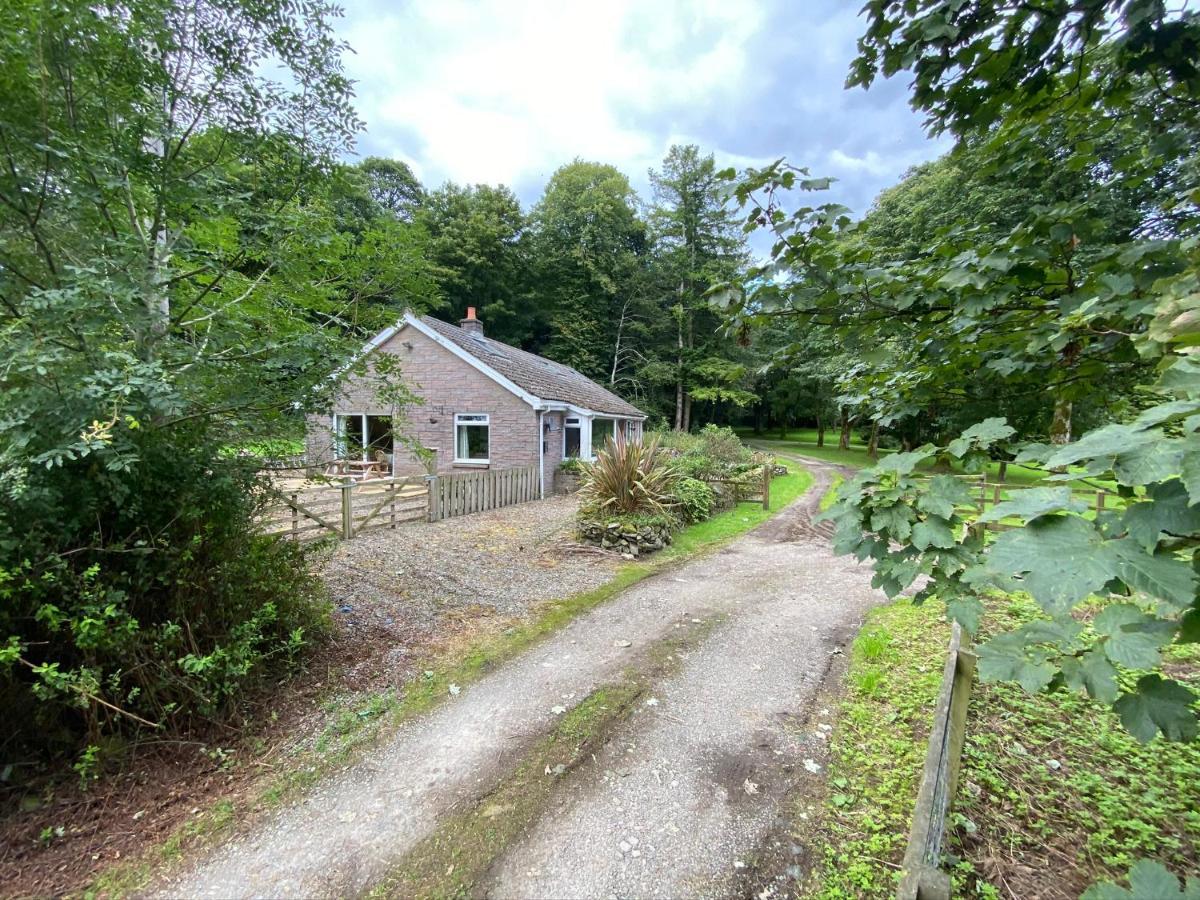 Holiday home Tranquil Thornhill Retreat With Hot Tub *