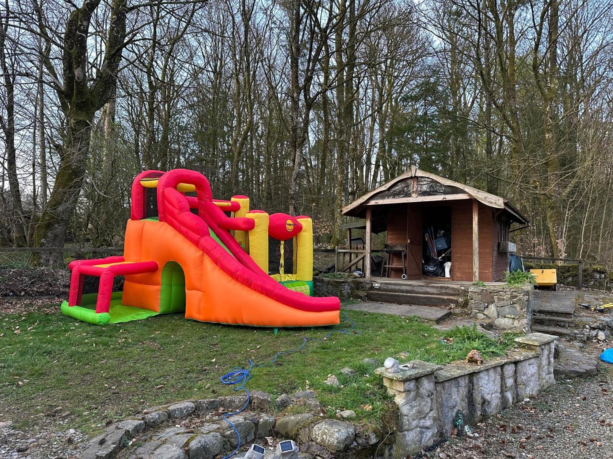 Holiday home Tranquil Thornhill Retreat With Hot Tub